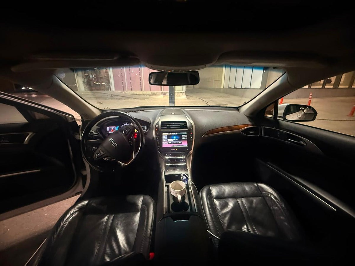 Lincoln MKZ Hybrid 2015 | Luxury Sedan Rental in Georgia