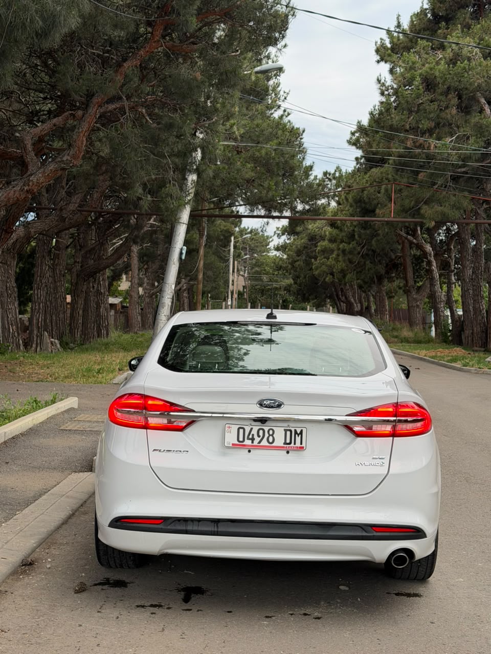 Ford Fusion Hybrid 2019