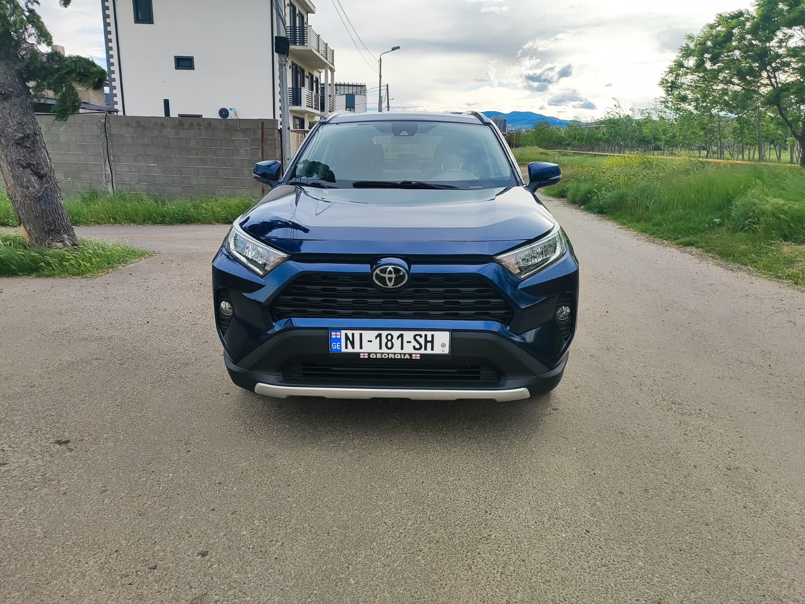 Toyota RAV4 XLE AWD 2023 (Blue)