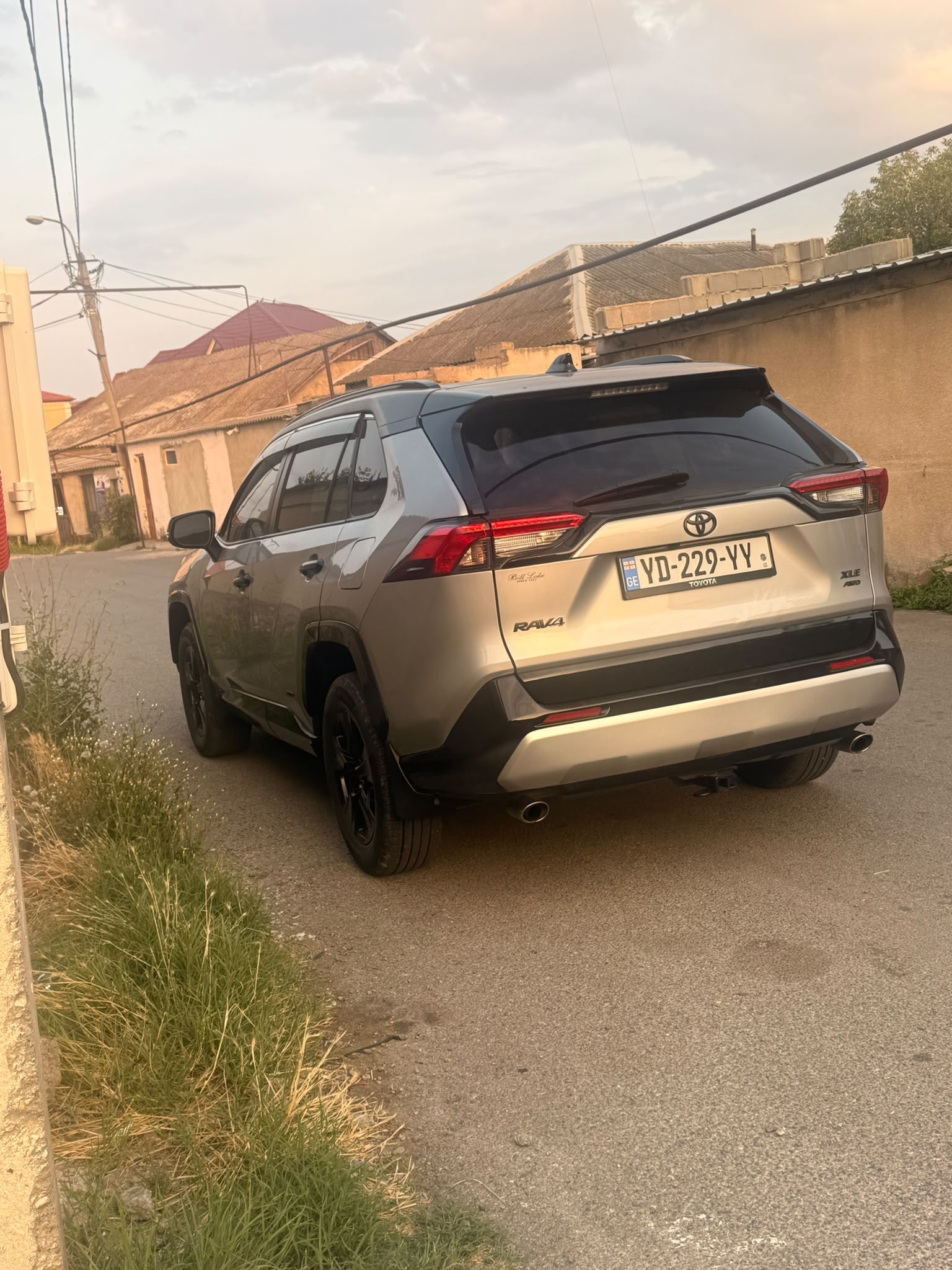 Toyota RAV4 XLE AWD 2023